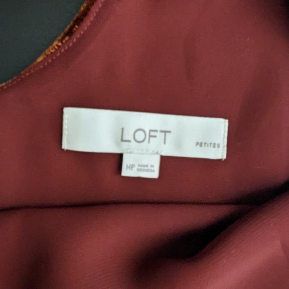 Velvet Tank Burnt Orange LOFT medium petite - Picture 3 of 10